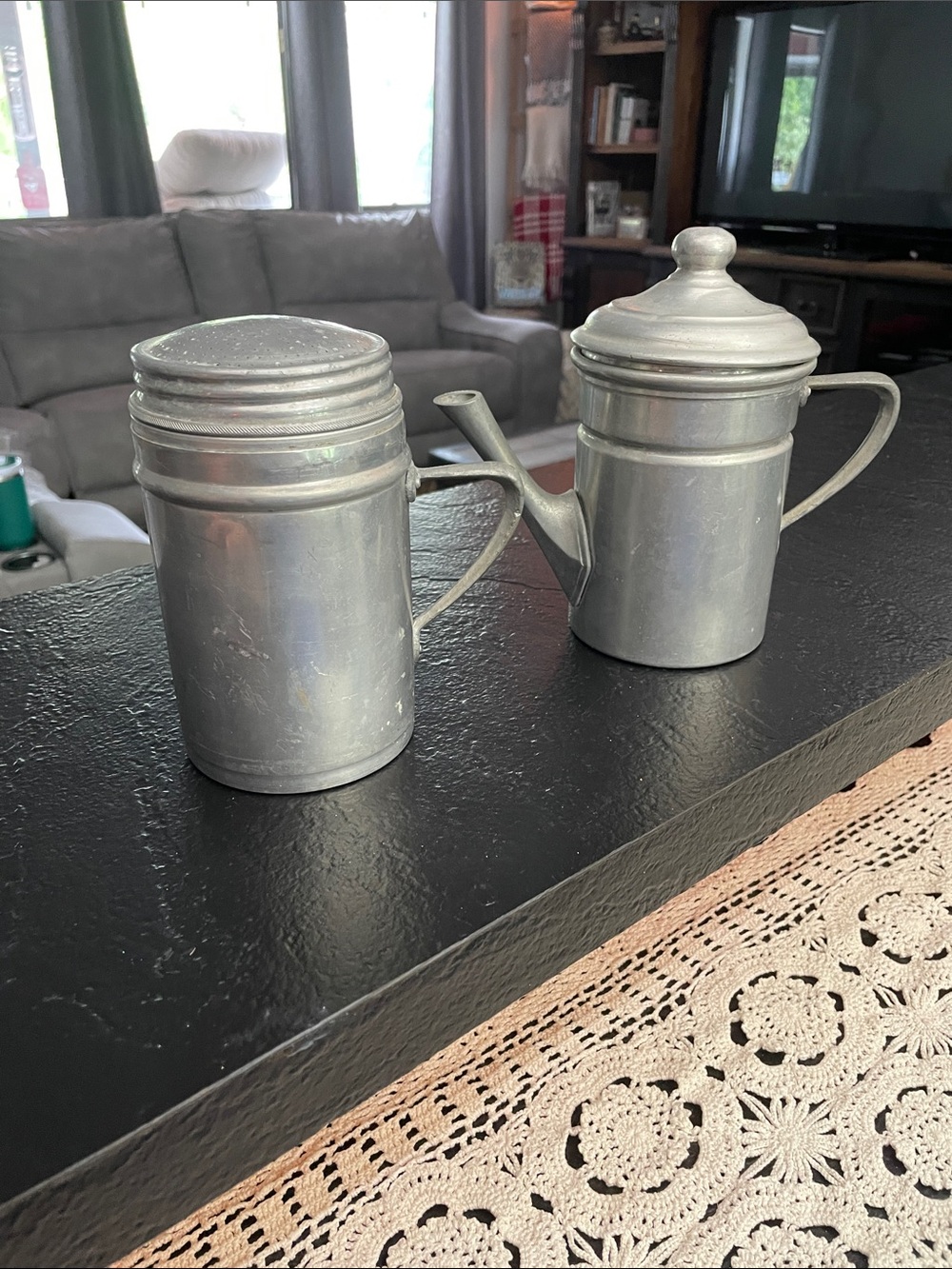 Vintage-Style Metal Coffee Set - Silver/Aluminum GV Made in Italy 2 pc set
